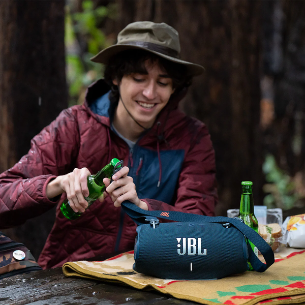 ¡Siente la potencia del JBL XTREME 4 XL EXTRAGRANDE! Vibra con un sonido impresionante que te acompañará a todas partes. 🔊❤️🛒